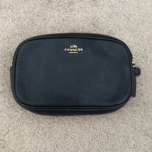 COACH Pebbled Leather Double Zipped Crossbody Pouch bag 53034 black